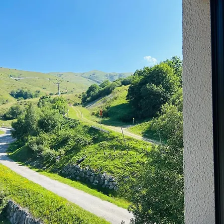 Daire La Lauziere Appartement Au Pied Des Pistes *